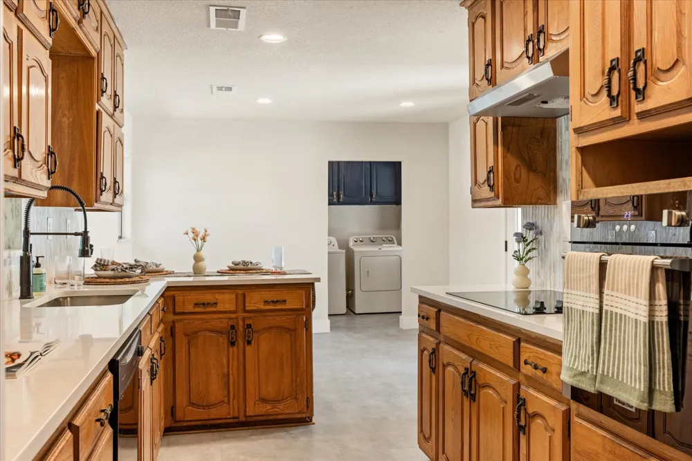 201 E 3rd Street Weatherford, TX 76086
