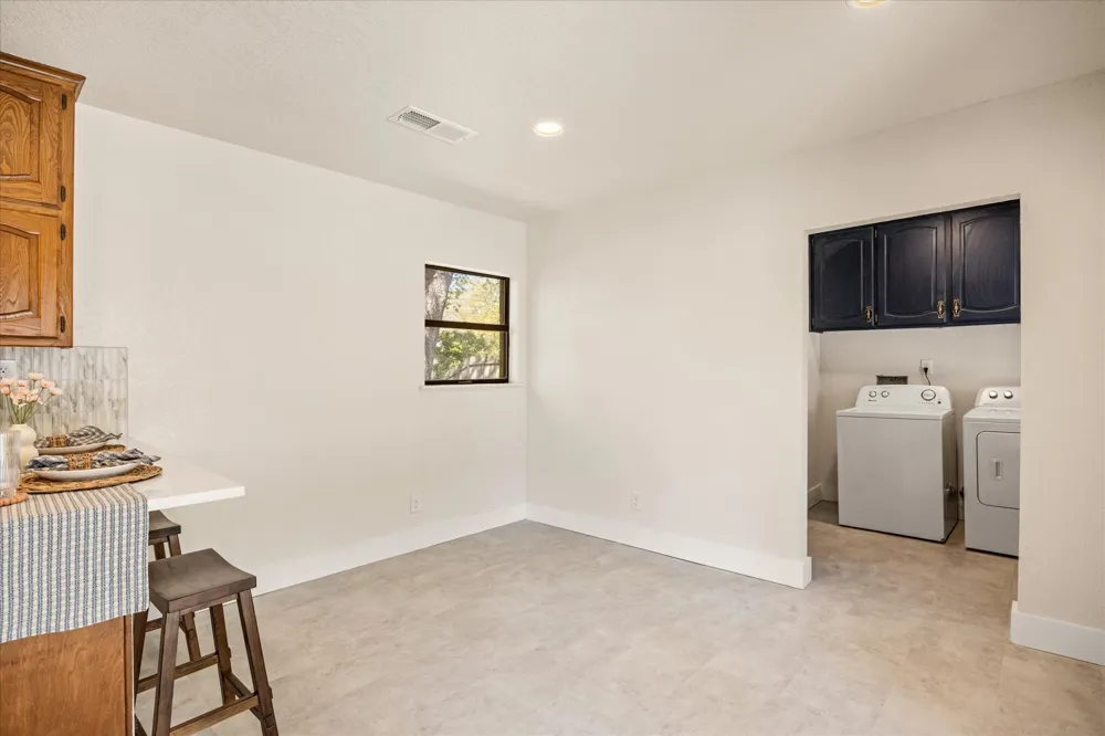 201 E 3rd Street Weatherford, TX 76086