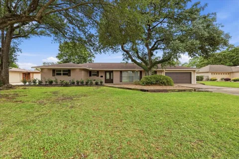 3875 Kenwood Drive