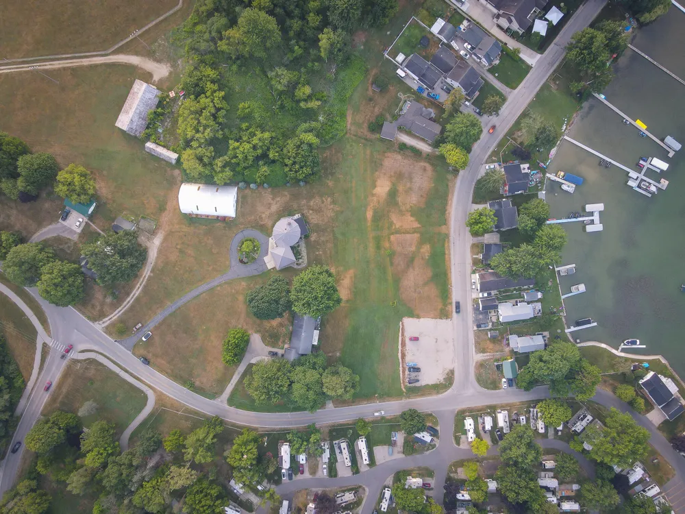 828 Reunion Avenue Fremont, MI 49412