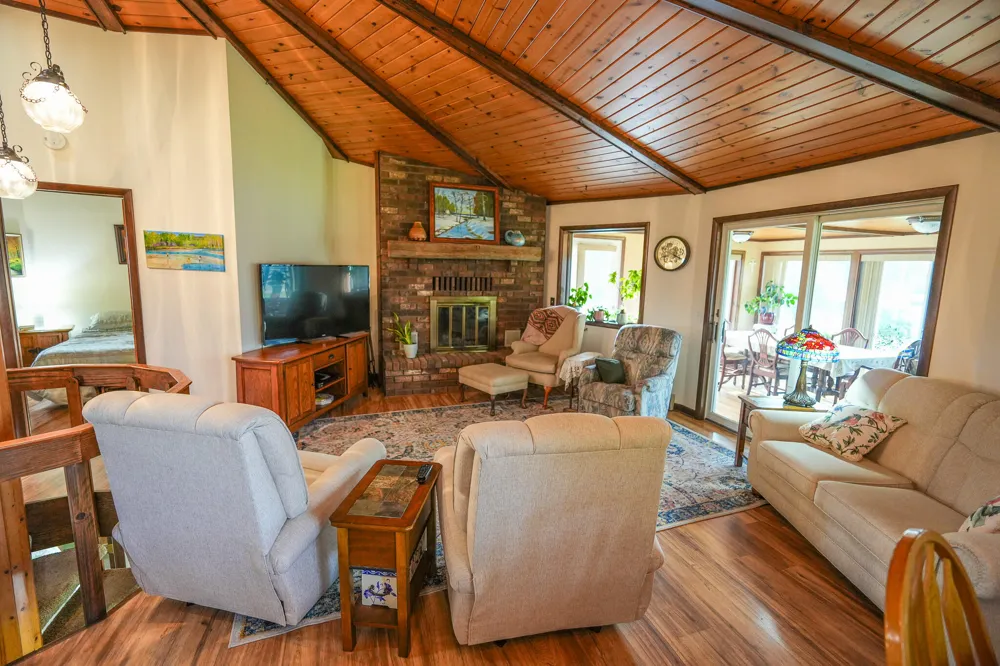 828 Reunion Avenue Fremont, MI 49412
