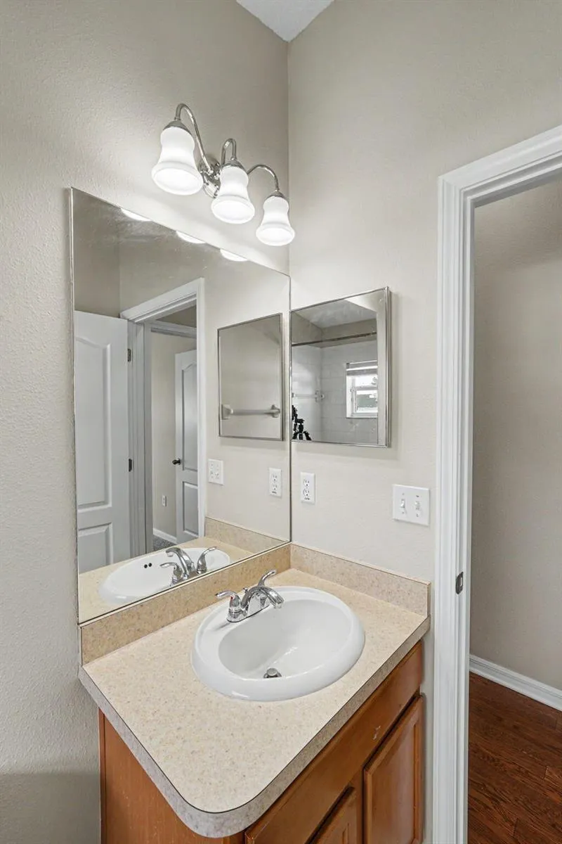 4693 HARTS BROOK LANE 