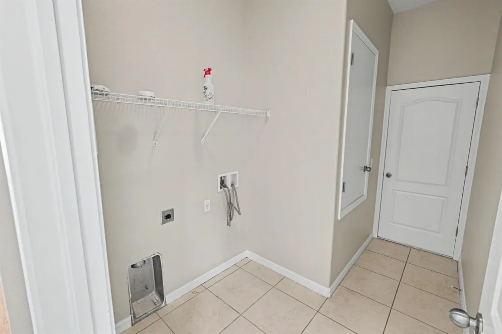 4693 HARTS BROOK LANE 