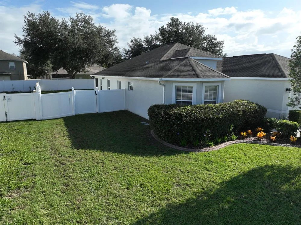4693 HARTS BROOK LANE 