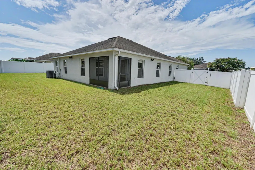 4693 HARTS BROOK LANE 