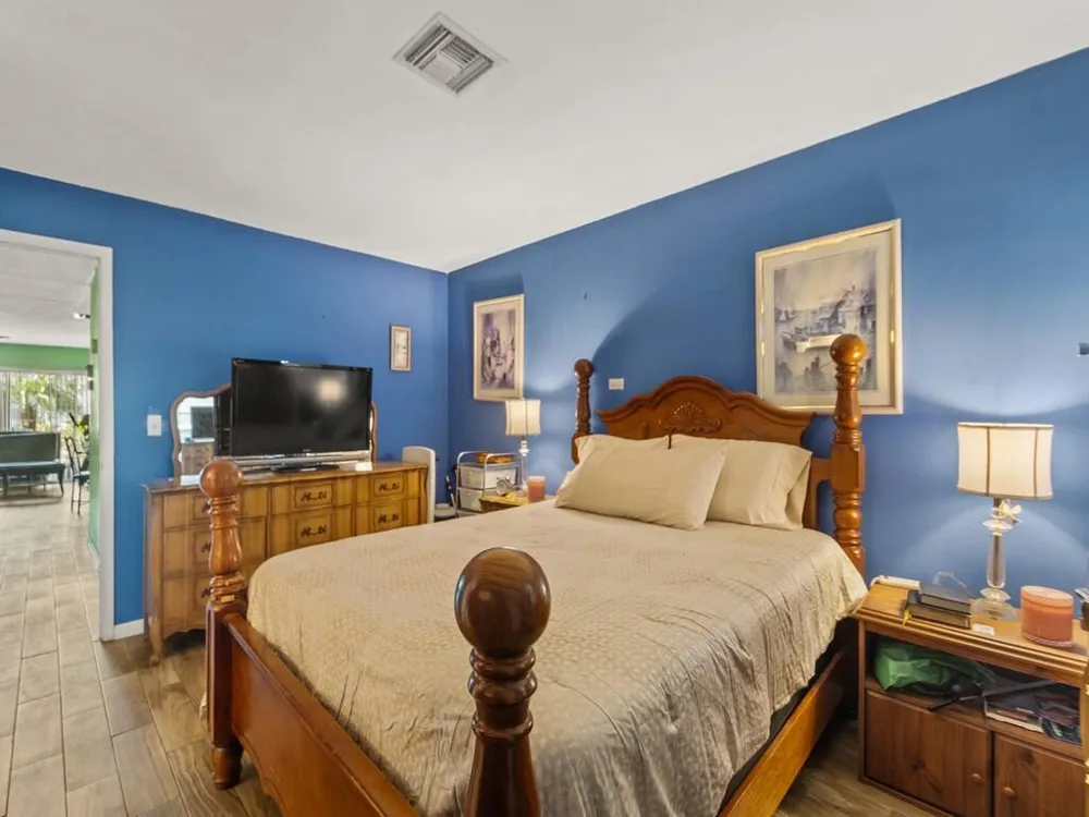 1212 S LAKES END DRIVE #C Fort Pierce, FL 34982