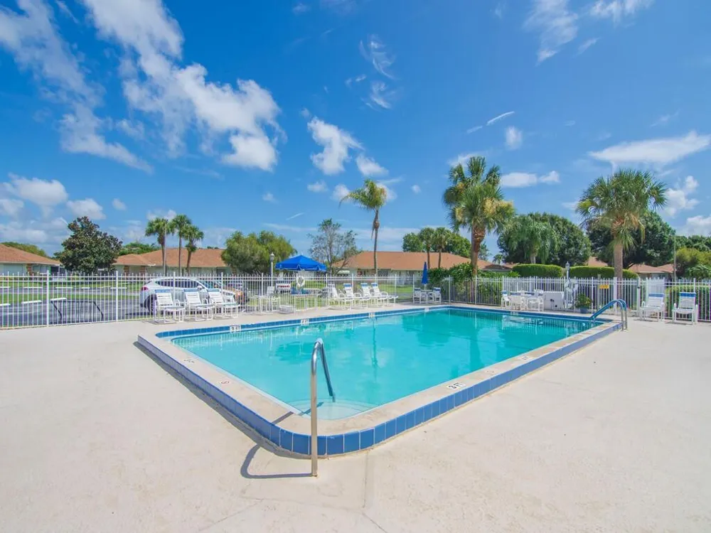 1212 S LAKES END DRIVE #C Fort Pierce, FL 34982