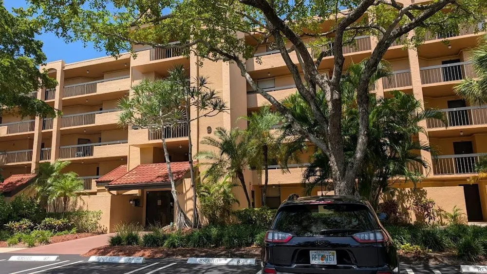 450 EGRET CIRCLE #9309 Delray Beach, FL 33444