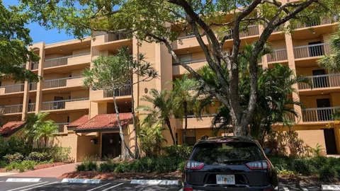 450 EGRET CIRCLE #9309