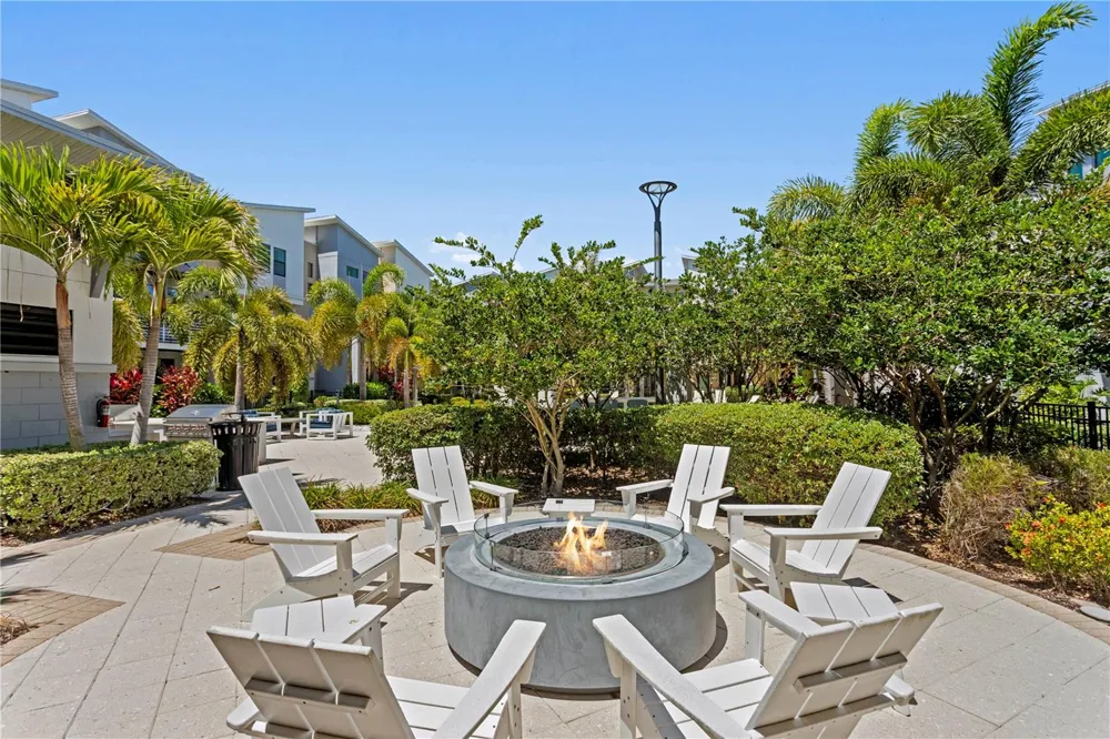 2521 11TH PLACE St Petersburg, FL 33713