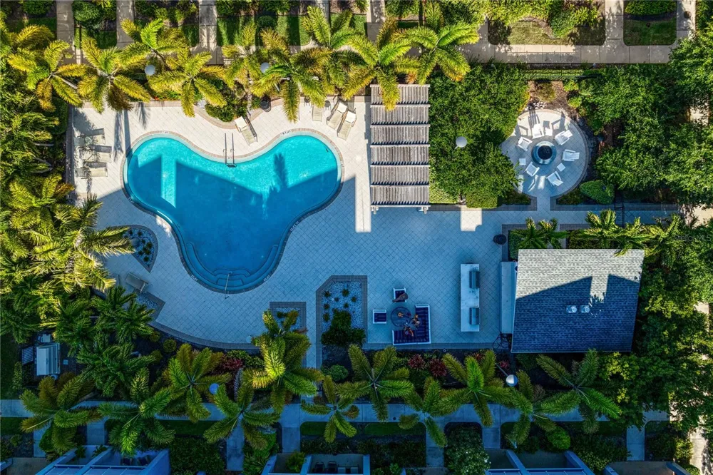 2521 11TH PLACE St Petersburg, FL 33713