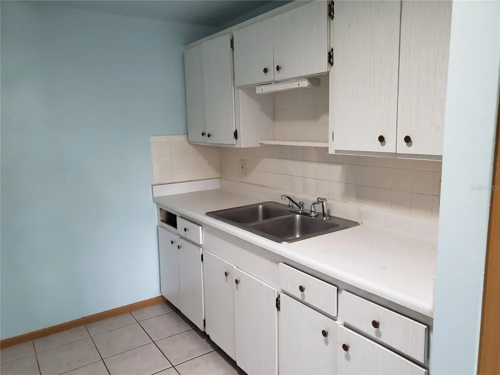 2021 PENNSYLVANIA AVENUE #5 Englewood, FL 34224