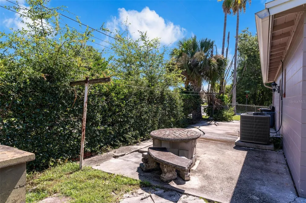 2510 DRIFTWOOD DRIVE Fern Park, FL 32730