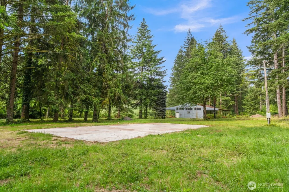 3832 NE Cavitt Road Camas, WA 98607
