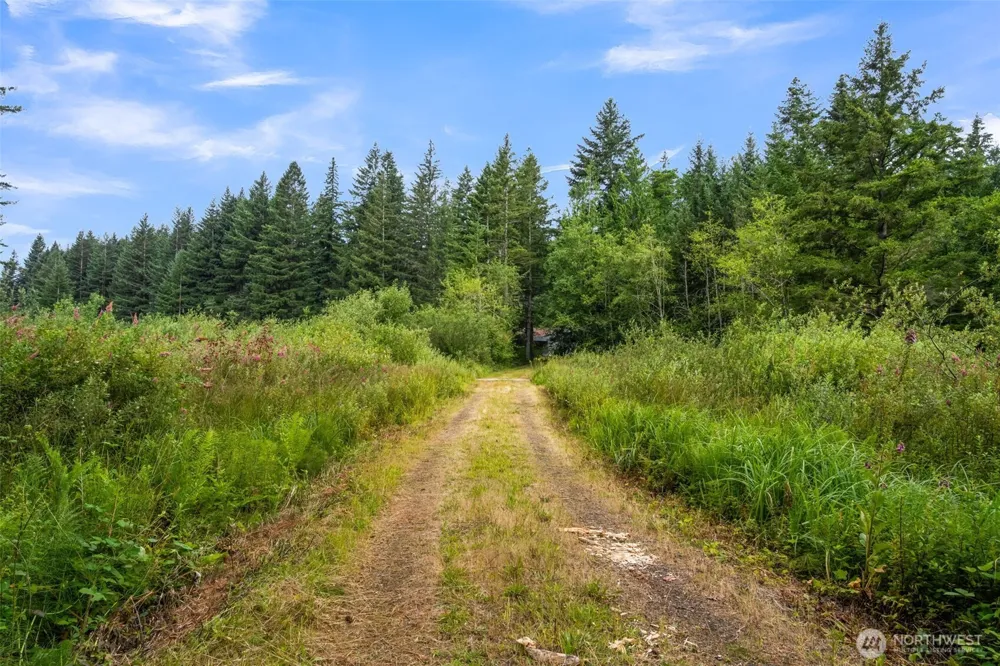 3832 NE Cavitt Road Camas, WA 98607