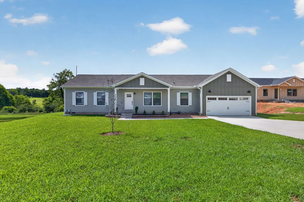 2499 River Ranch Dr Cookeville, TN 38501
