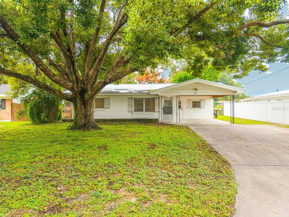 145 BEVERLY DRIVE Winter Haven, FL 33884
