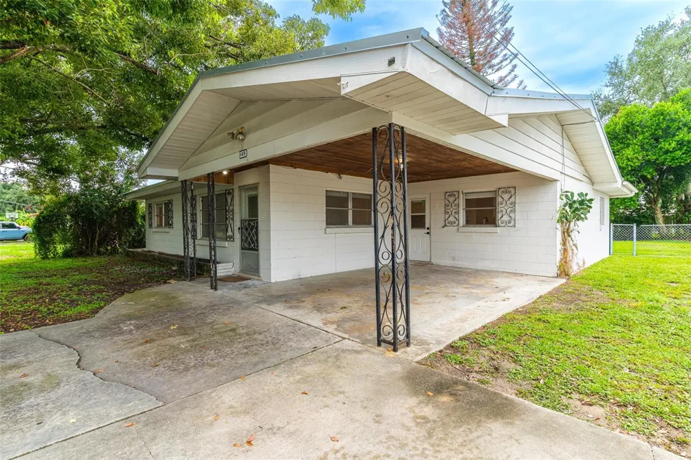 145 BEVERLY DRIVE Winter Haven, FL 33884