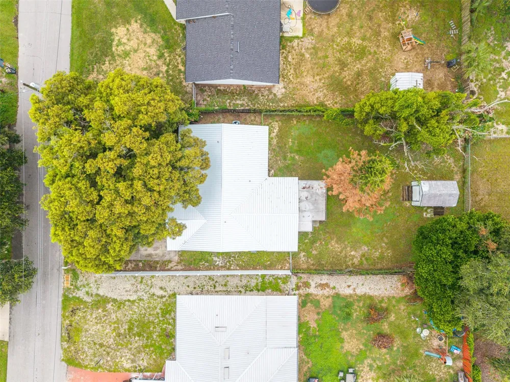 145 BEVERLY DRIVE Winter Haven, FL 33884