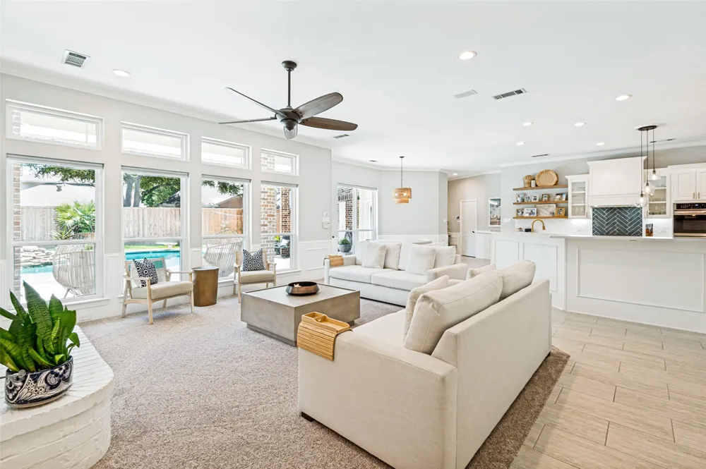 261 Candlelight Cove Coppell, TX 75019