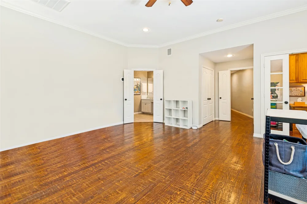 261 Candlelight Cove Coppell, TX 75019
