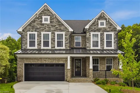 1005 W Pinehurst Court #1042