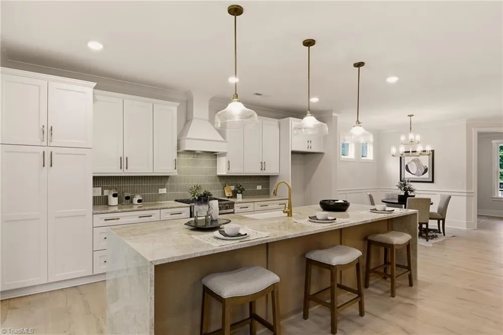 1005 W Pinehurst Court #1042 Clemmons, NC 27012