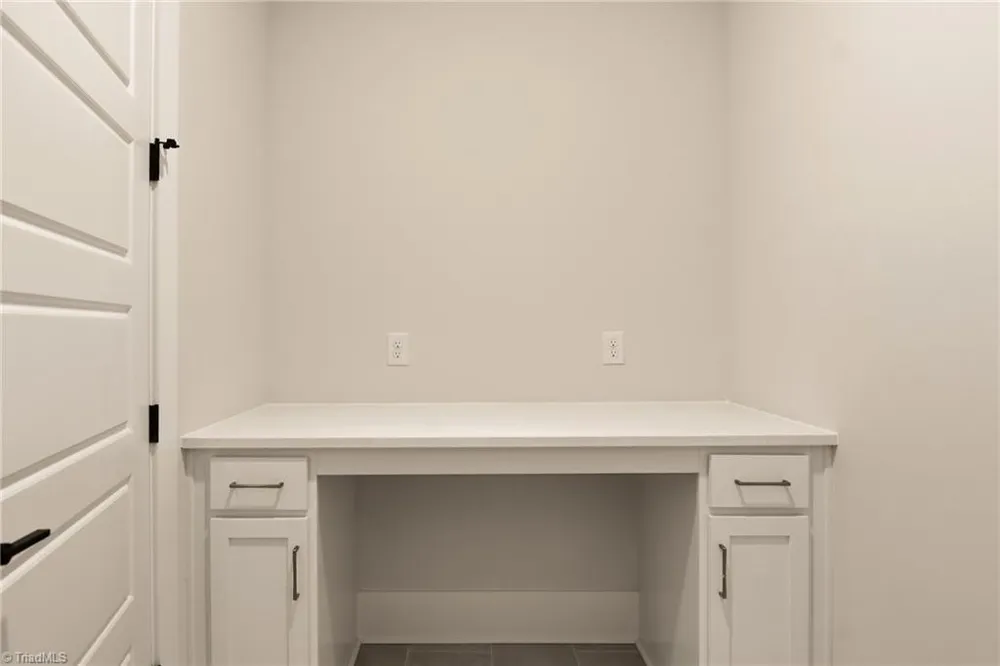 1005 W Pinehurst Court #1042 Clemmons, NC 27012