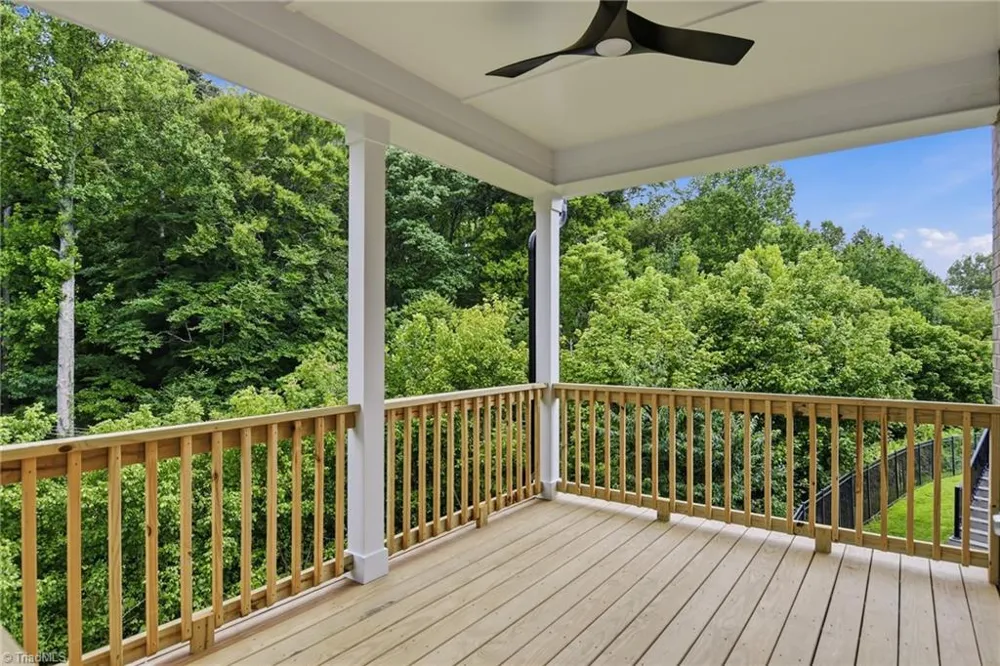 1005 W Pinehurst Court #1042 Clemmons, NC 27012