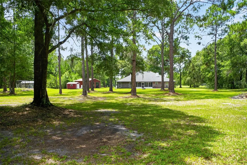 2527 NW COUNTY ROAD 225 Lawtey, FL 32058