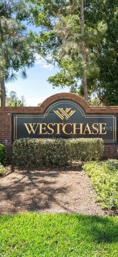 10409 CRIMSON PARK LANE #105 Tampa, FL 33626