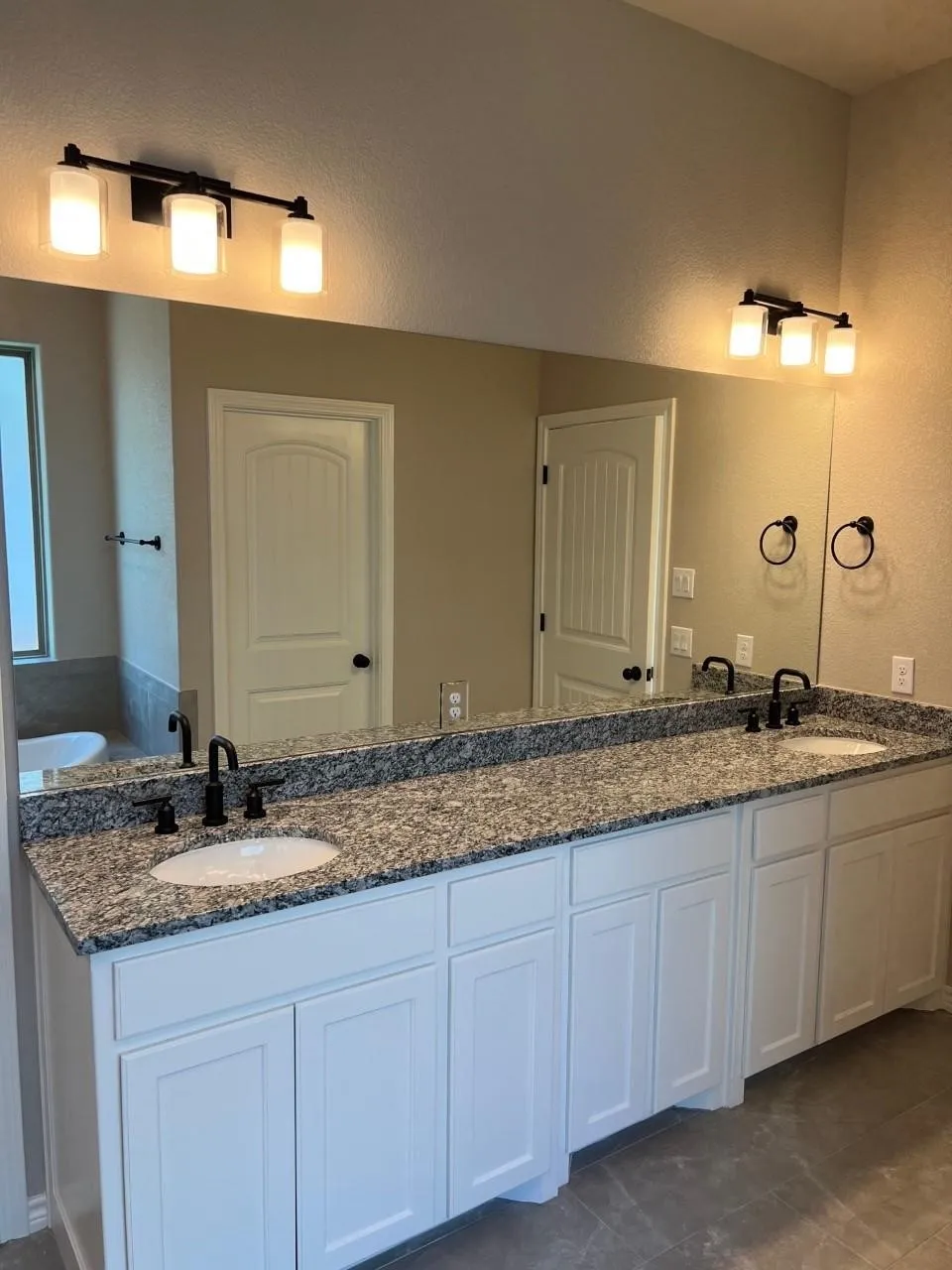 173 Crenshaw Court Stephenville, TX 76401