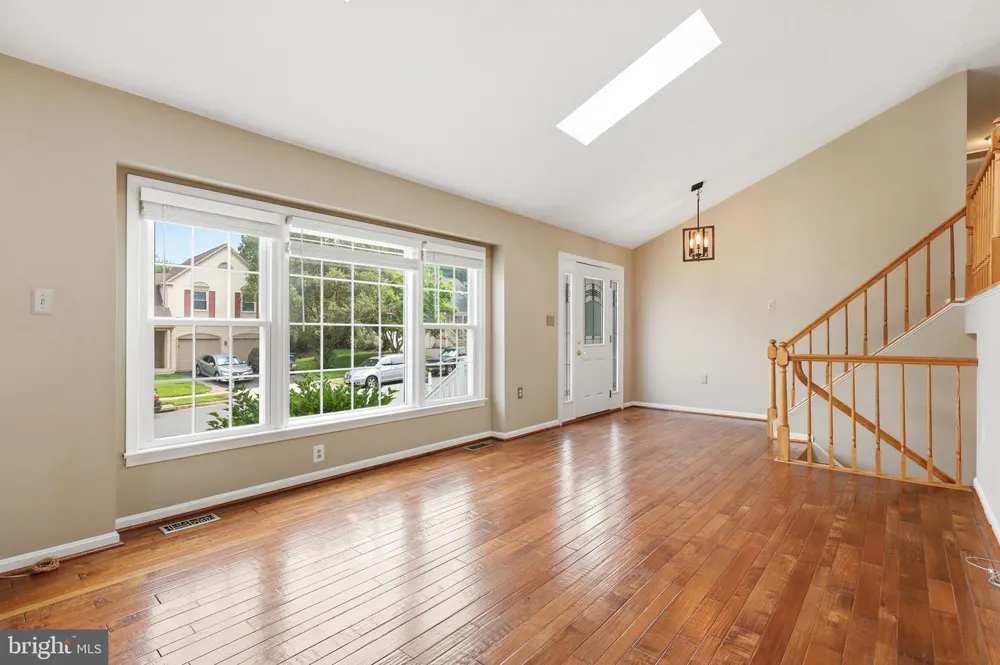 7690 GREEN GARLAND DRIVE Springfield, VA 22153