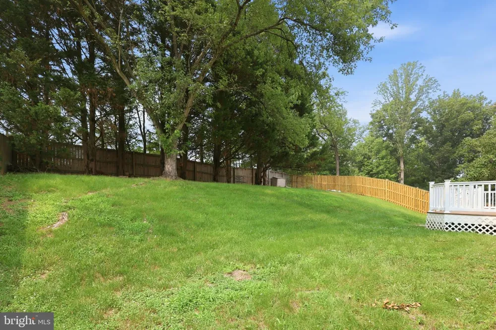 7690 GREEN GARLAND DRIVE Springfield, VA 22153