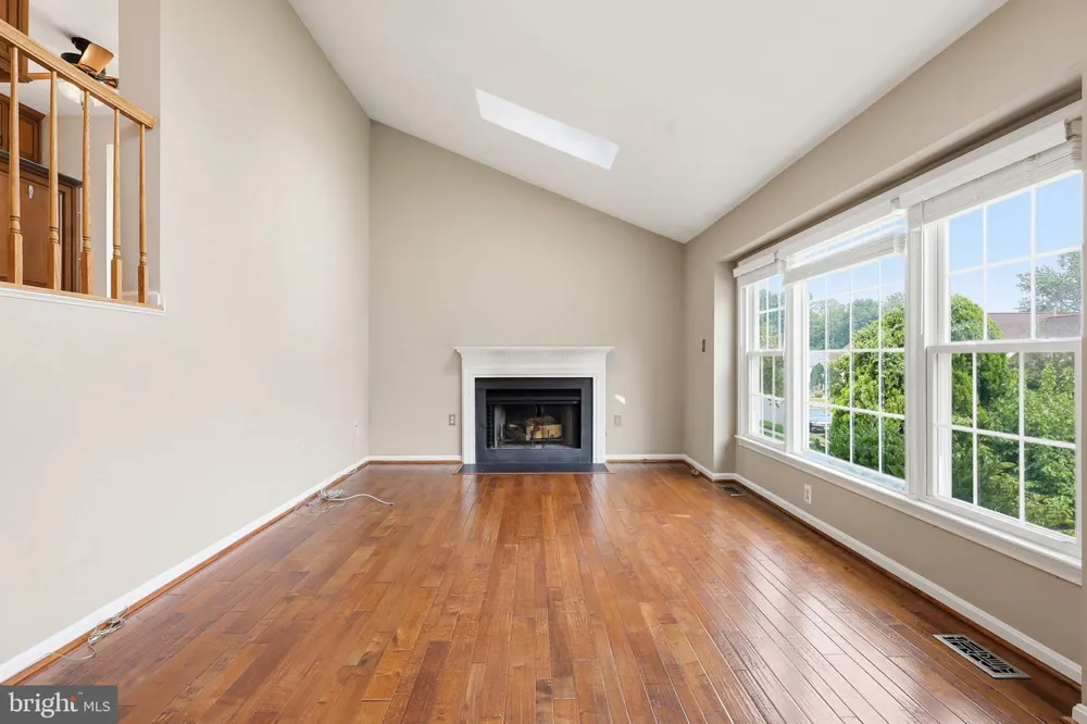 7690 GREEN GARLAND DRIVE Springfield, VA 22153
