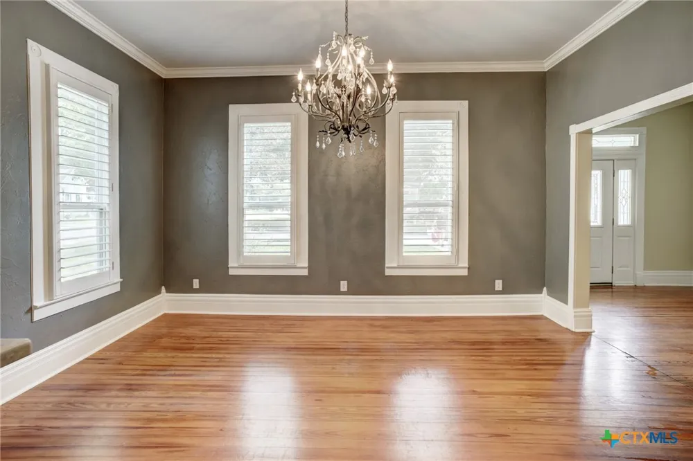 1322 Avenue F #A Shiner, TX 77984