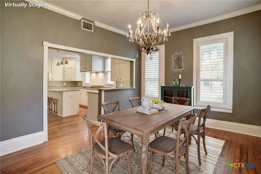 1322 Avenue F #A Shiner, TX 77984