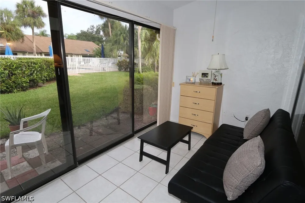 Queen Anne Lane #203 Naples, FL 34109
