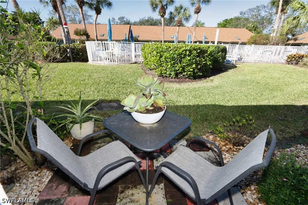 Queen Anne Lane #203 Naples, FL 34109
