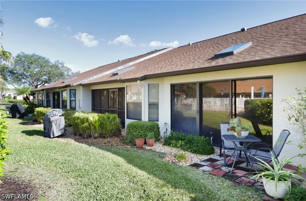 Queen Anne Lane #203 Naples, FL 34109