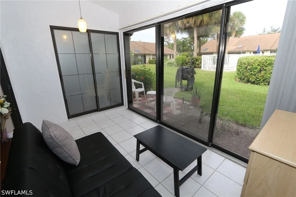 Queen Anne Lane #203 Naples, FL 34109