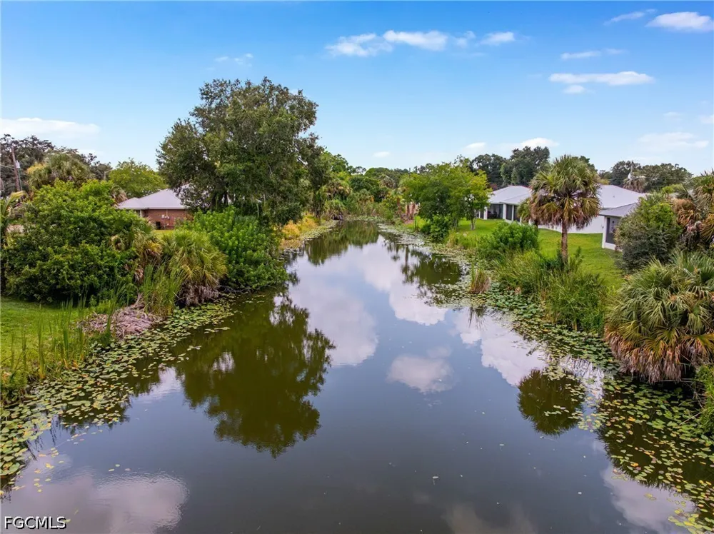 4th Avenue Labelle, FL 33935