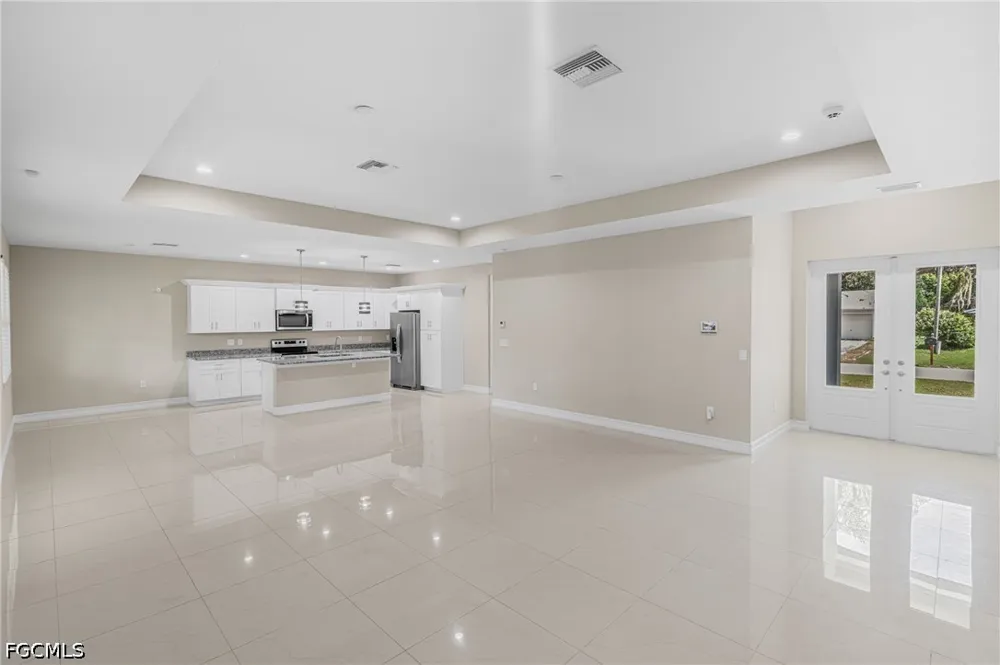 4th Avenue Labelle, FL 33935
