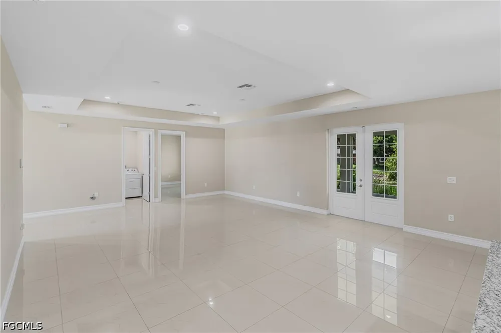 4th Avenue Labelle, FL 33935