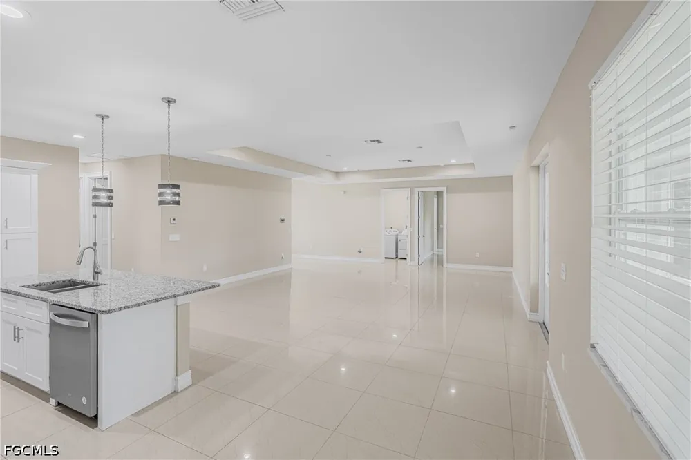 4th Avenue Labelle, FL 33935