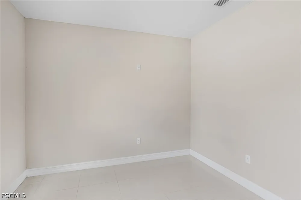 4th Avenue Labelle, FL 33935