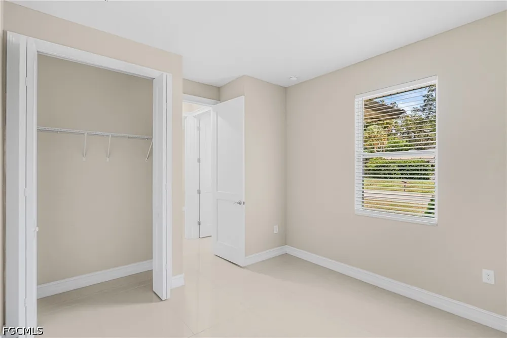 4th Avenue Labelle, FL 33935