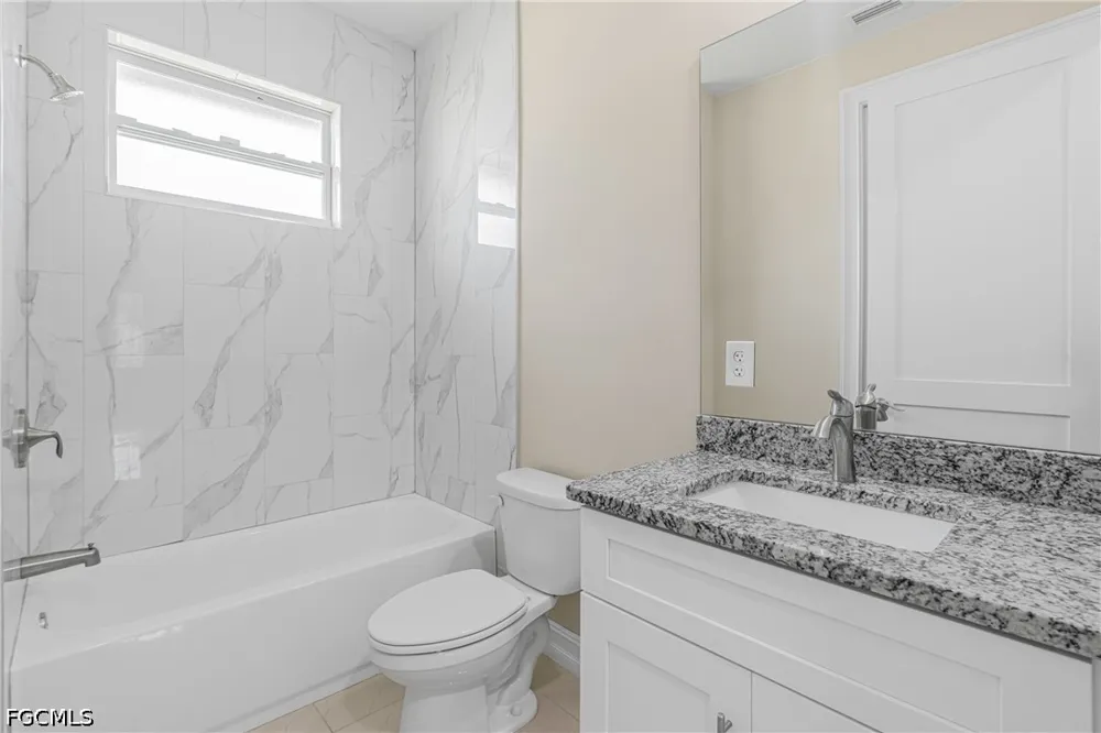 4th Avenue Labelle, FL 33935