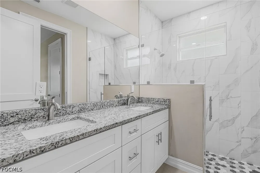 4th Avenue Labelle, FL 33935