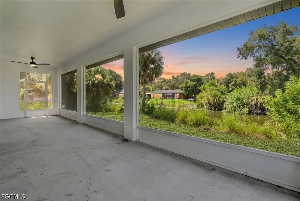 4th Avenue Labelle, FL 33935